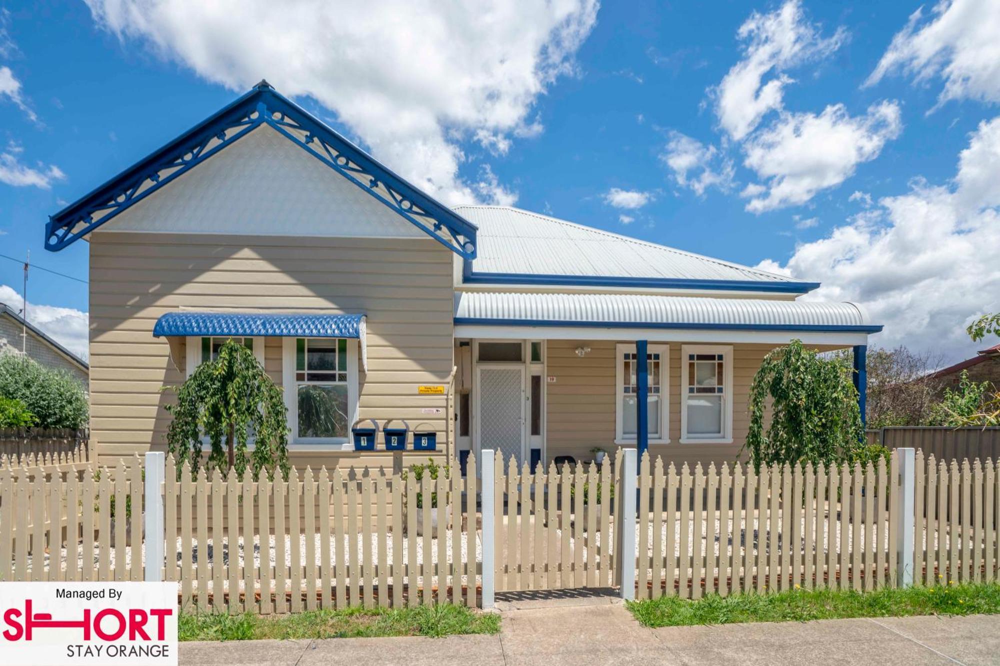 Paddington 3 Close To Town, Free Wi-fi, Netflix
